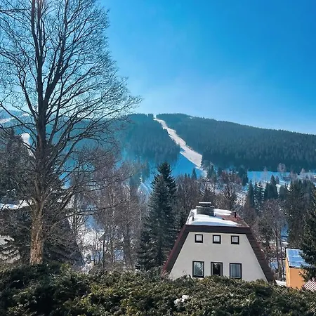 Na Skale Close To Center & Lift *